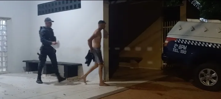 Resposta rápida da Polícia Militar resulta na prisão de homem por tentativa de feminicídio em Três Lagoas