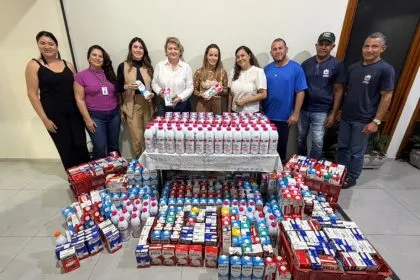 APAE DE TRÊS LAGOAS RECEBE DOAÇÃO DE 600 LITROS DE LEITE ARRECADADOS POR ACADÊMICOS DE MEDICINA DA UFMS